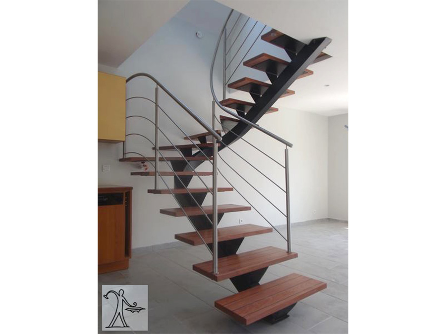 SAS DUBOIS Metallerie Perigueux Escalier 12